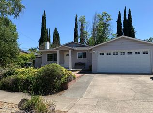 1146 Derbyshire Dr, Cupertino, CA 95014