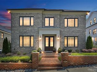 1123 Churchill Commons Dr, Charlotte, NC 28211