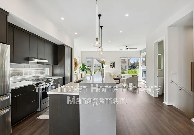 71 Lucy St SE #4 — Photo 7
