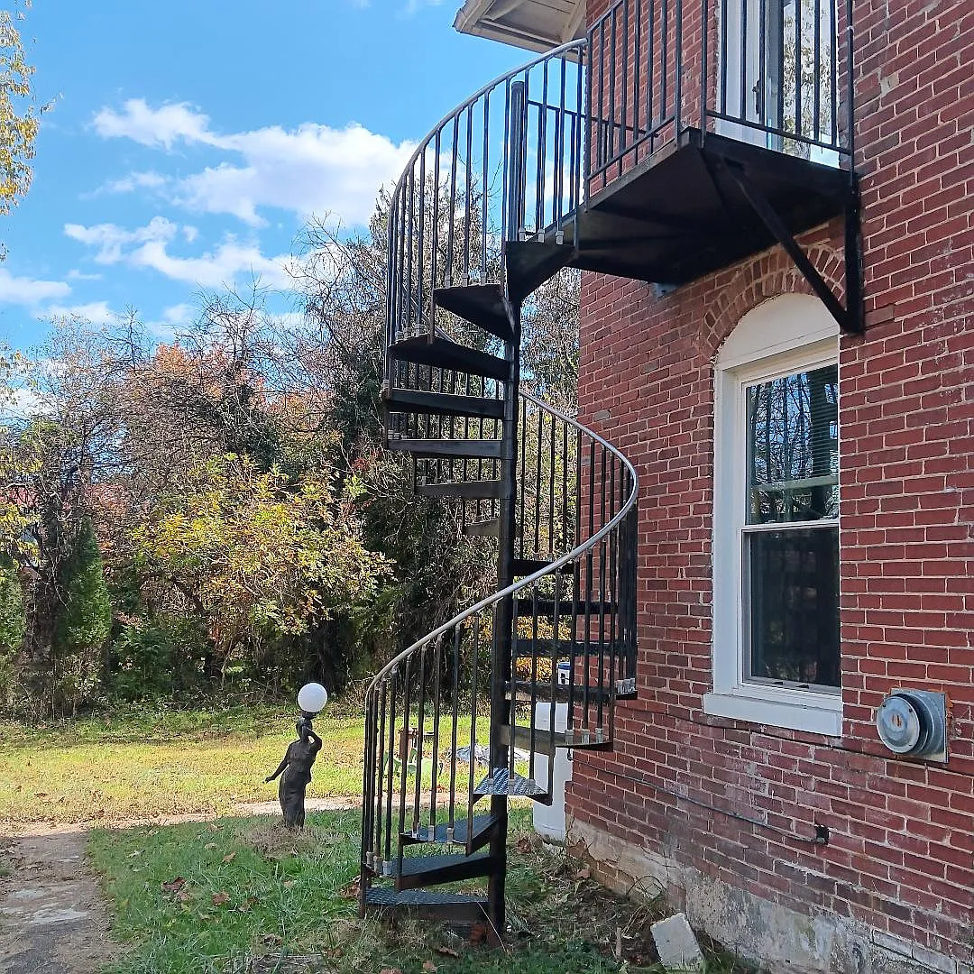 2 bed, 1300 sqft, $1,700 — Photo 3