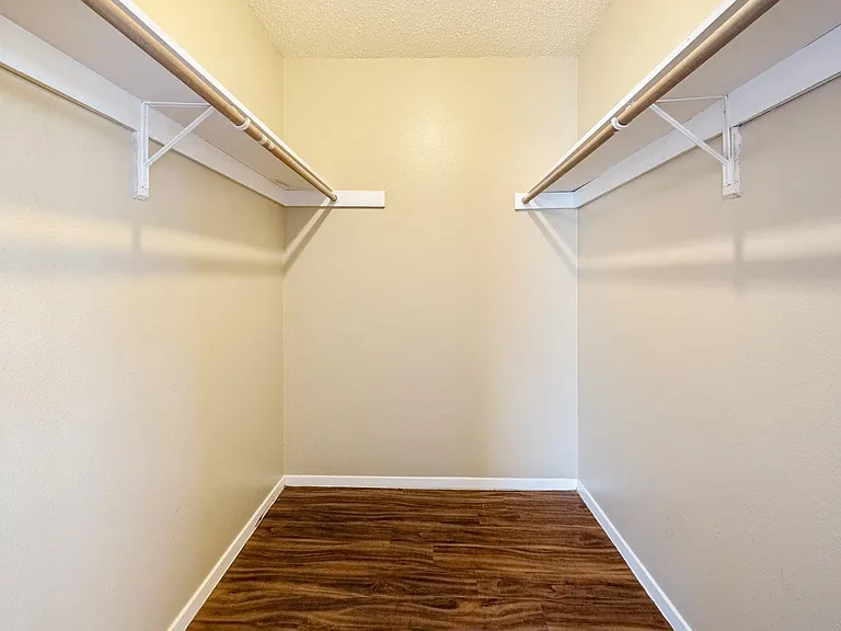 301 Craddock Ave #C — Photo 8