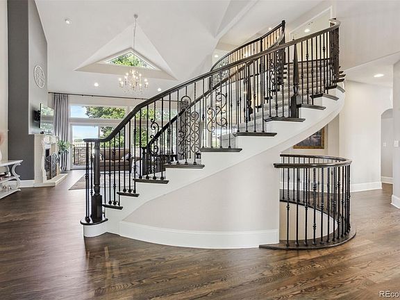 4th image of 8983 Prairie Knoll Drive