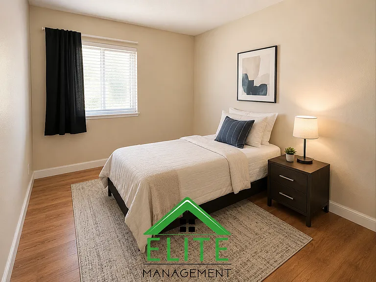 2901 Davenport Way — Photo 9