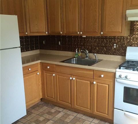 3rd image of 20 W Haven Dr