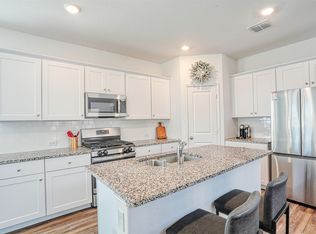 2301 Pyrite Dr, Aubrey, TX 76227