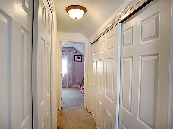 5th image of 1125 E Lindsey Ave