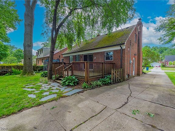 4th image of 4631 W 226th St