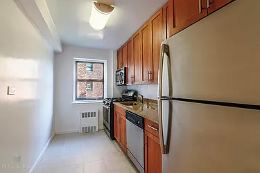 Rented by Hillel Realty Group