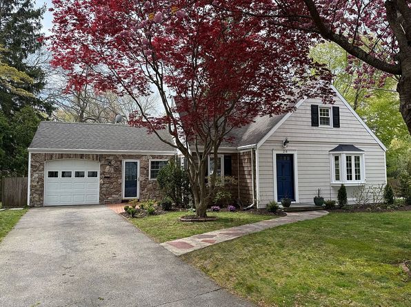 26 Black Creek Ln