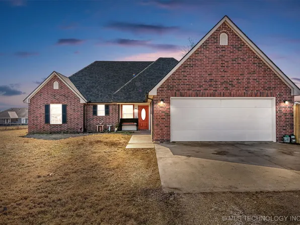 8916 Kylie Ct, Claremore, OK 74019