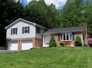 3916 Basford Rd, Frederick, MD 21703