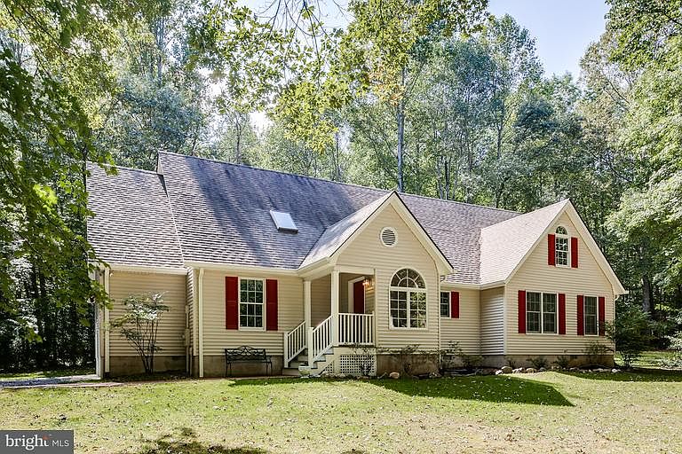1st image of 26123 Forest Hall Dr