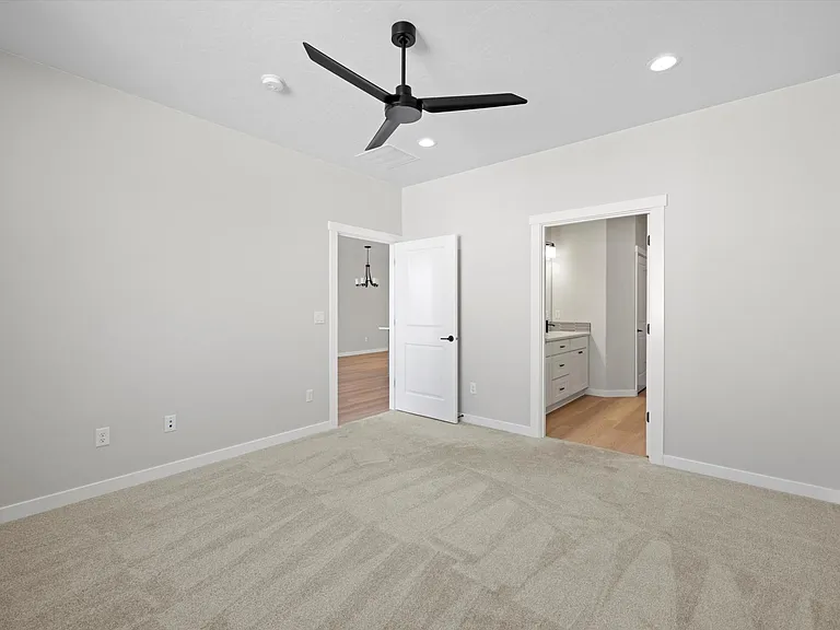 3325 S Nelson St — Photo 5