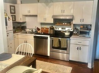 41 Morton St APT 9, Jamaica Plain, MA 02130