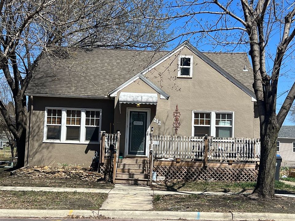 1st image of 212 E Vine St