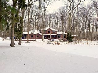 W2872 Cindy Ct, Seymour, WI 54165