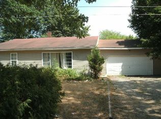 2131 Pucker Street Dr, Niles, MI 49120