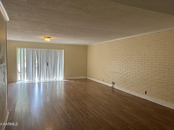 4th image of 8530 Madrid Ct