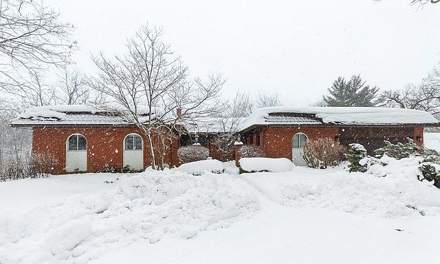 1st image of 42W324 Jens Jensen Ln