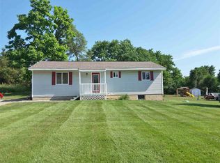 130 Kathy Ln, Brooklyn, MI 49230