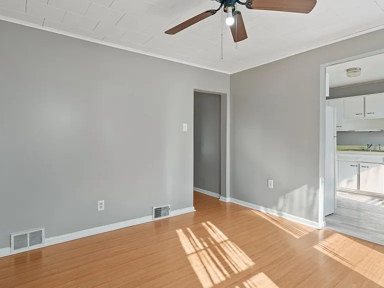 213 Fletcher Ave #2 — Photo 15