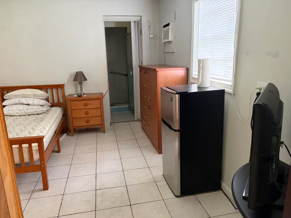 (undisclosed Address), Miami, FL 33155