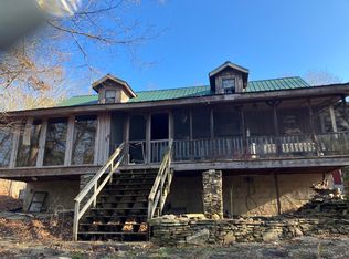 9438 Lovell Rd, Soddy Daisy, TN 37379