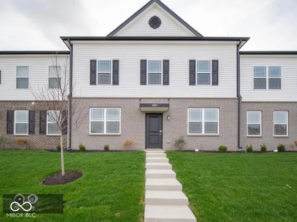 6301 Rhinecliff Dr, Whitestown, IN 46075