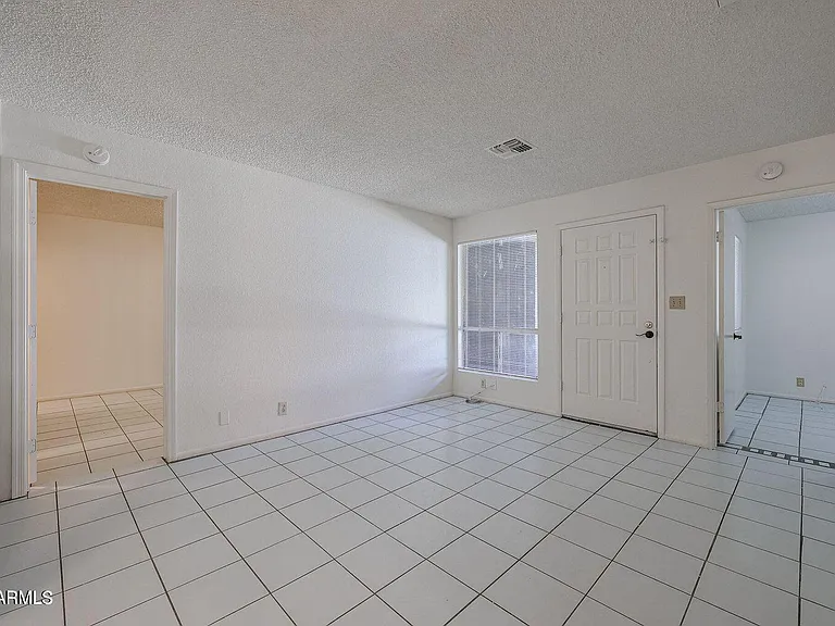 9001 W Elm St #7 — Photo 17