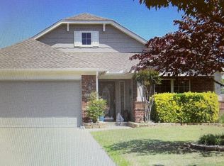 18313 Montoro Way, Edmond, OK 73012