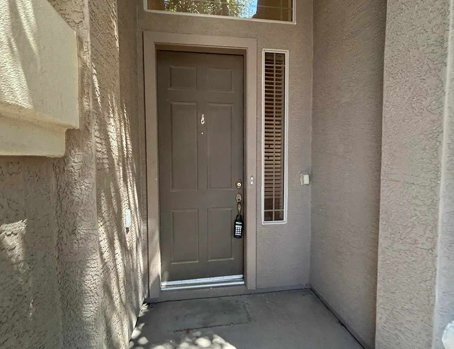 4 bed, 2.5 bath, 2612 sqft, $2,795 — Photo 2
