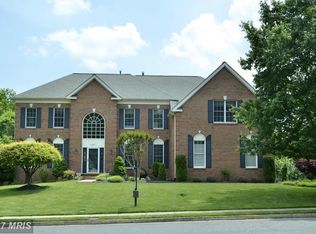 10241 Brittenford Dr, Vienna, VA 22182