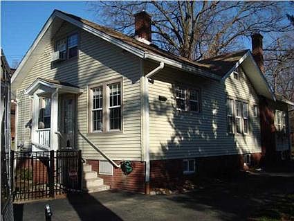 2nd image of 503 S Alvord Blvd