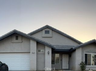 9074 Auburn Ave, Hesperia, CA 92344