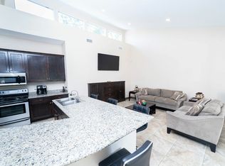 200 Hollow Tree Ln #2014-2, Houston, TX 77090
