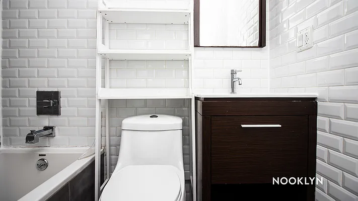 Rented by Nooklyn NYC LLC | media 17