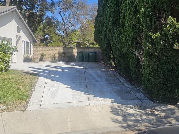 3rd image of 4551 Parkglen Cir