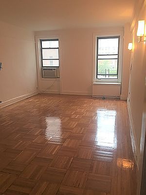 5th image of 225 W 71st St APT 62