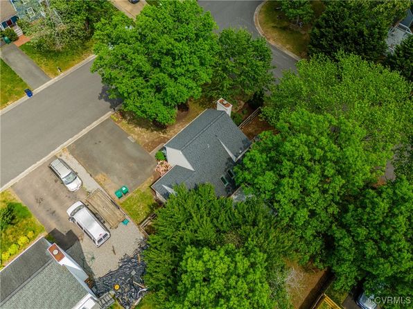 2153 Oakhampton Pl, Henrico, VA 23233