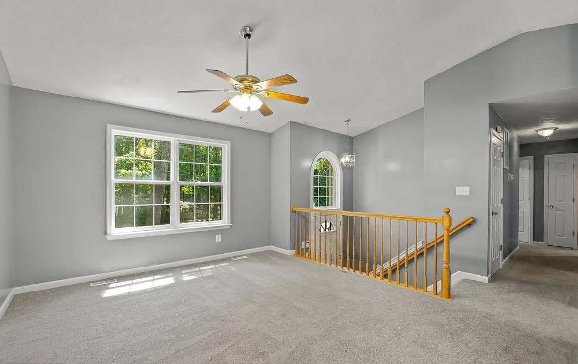 4 bed, 2.5 bath, 1539 sqft, $2,500 — Photo 4
