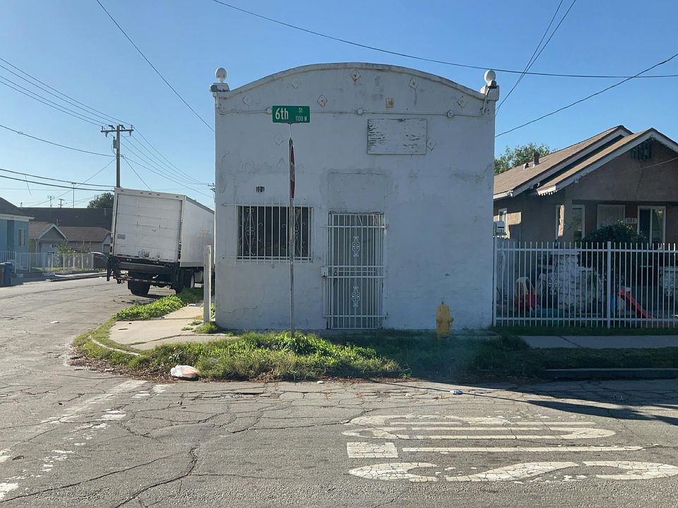 1st image of 1101 W 6th St