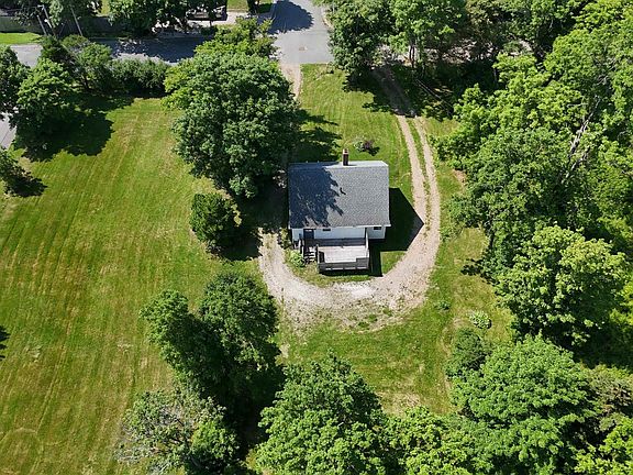 4th image of 22 Archibald St