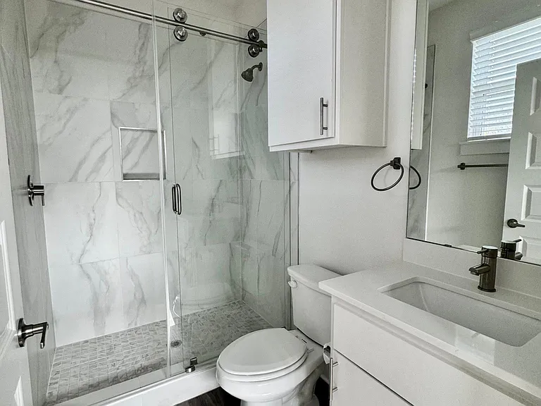 6410 Porter St #B — Photo 22
