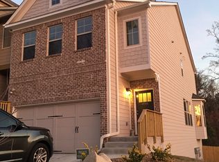 1790 Paxton Dr, Lilburn, GA 30047
