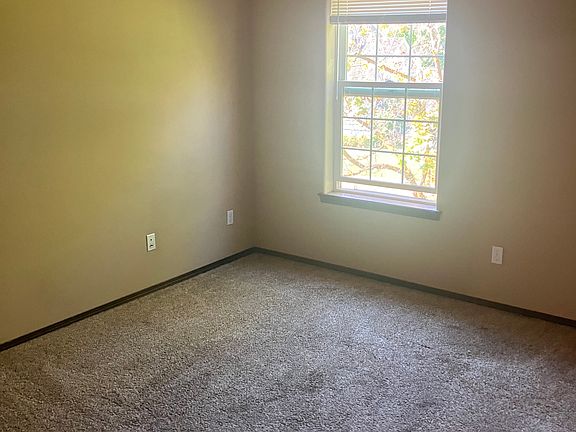 3rd image of 704 N Anderson St APT 1