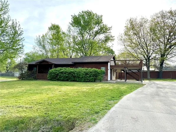 101 S Webster St, Nevada, MO 64772