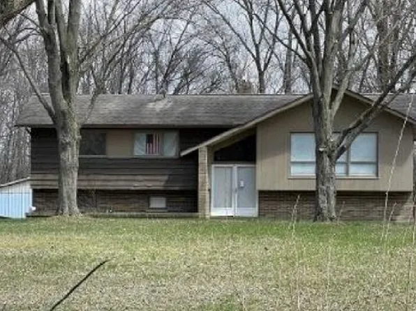 1987 Roslin Rd, Benton Harbor, MI 49022