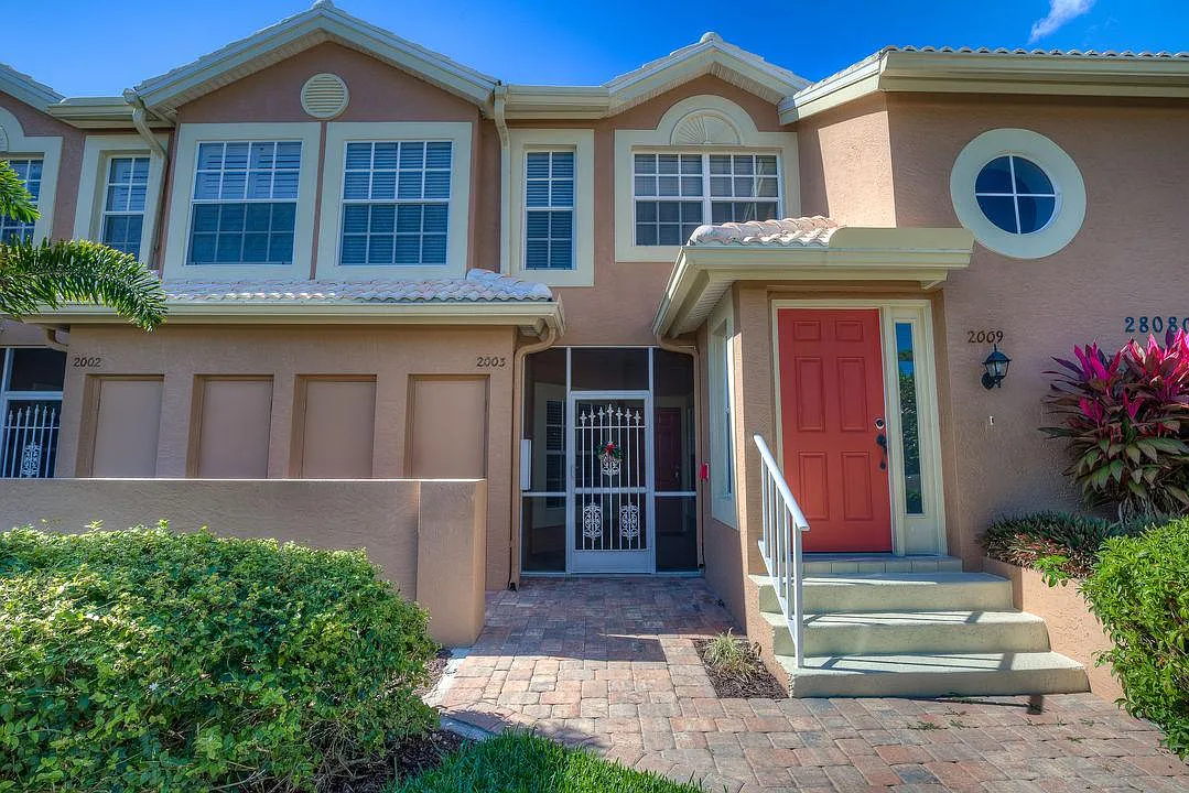 28080 Cavendish Ct — Photo 2