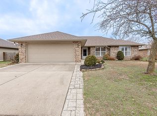 1371 S 19th Ave, Ozark, MO 65721