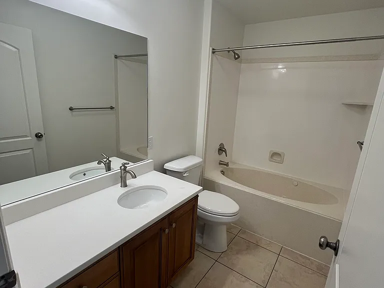 235 N 1200 W #301 — Photo 12